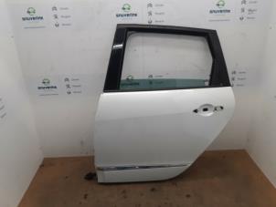 Gebruikte Portier 4Deurs links-achter Renault Scénic III (JZ) 1.5 dCi 110 Prijs € 249,98 Margeregeling aangeboden door Snuverink Autodemontage