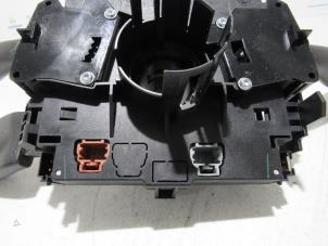 Gebruikte Combischakelaar Stuurkolom Peugeot 207/207+ (WA/WC/WM) 1.4 16V Prijs € 39,98 Margeregeling aangeboden door Snuverink Autodemontage