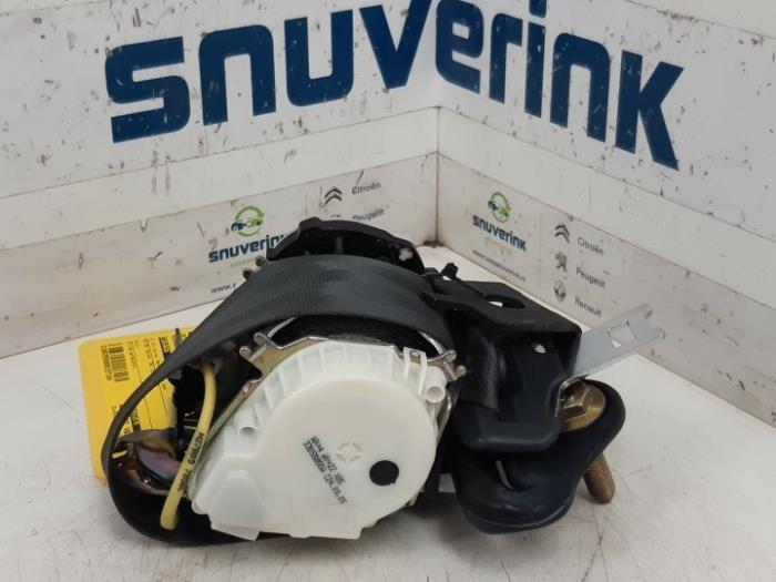 Bakre säkerhetsbälte, vänster från en Renault Clio III (BR/CR) 1.4 16V 2005