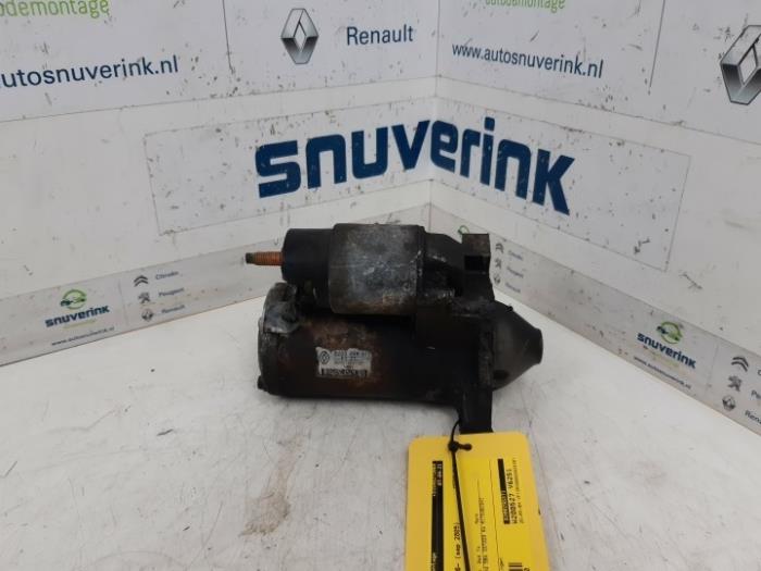 Startmotor från en Renault Clio III (BR/CR) 1.4 16V 2005