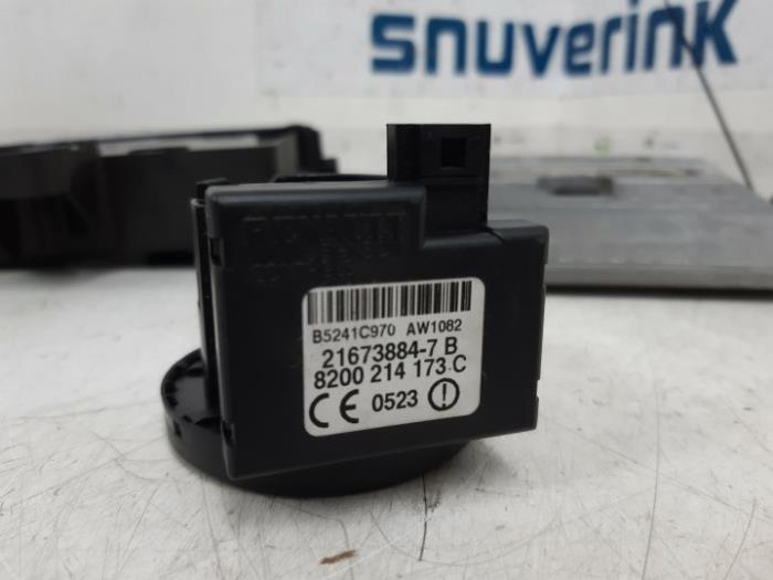 Dator, motorstyrning från en Renault Clio III (BR/CR) 1.4 16V 2005