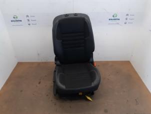 Begagnade Säte, höger Renault Scénic III (JZ) 1.5 dCi 110 Pris € 69,98 Marginaltabell erbjuds av Snuverink Autodemontage