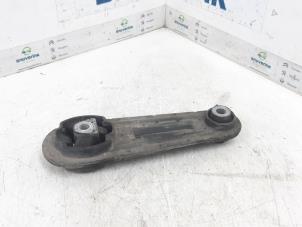 Begagnade Motorfäste Dacia Logan (LS) 1.4 Pris € 25,33 Marginaltabell erbjuds av Snuverink Autodemontage