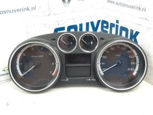Begagnade Instrumentpanel Peugeot 308 (4A/C) 1.6 VTI 16V Pris € 39,98 Marginaltabell erbjuds av Snuverink Autodemontage