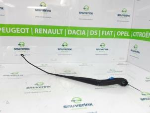 Gebruikte Ruitenwis Mechaniek Peugeot Expert (G9) 1.6 HDi 90 Prijs € 20,57 Inclusief btw aangeboden door Snuverink Autodemontage