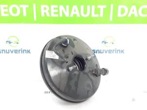 Begagnade Bromsservo Toyota Aygo (B40) 1.0 12V VVT-i Pris € 45,00 Marginaltabell erbjuds av Snuverink Autodemontage