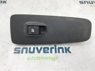 Begagnade Brytare, eldrivna fönster Fiat Ducato (250) 2.3 D 120 Multijet Pris € 30,25 Inklusive moms erbjuds av Snuverink Autodemontage