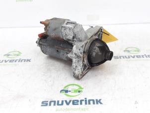 Gebruikte Startmotor Renault Laguna III Estate (KT) 2.0 dCi 16V 130 Prijs € 24,98 Margeregeling aangeboden door Snuverink Autodemontage