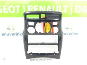 Gebruikte Dashboard deel Citroen C3 Picasso (SH) 1.6 16V VTI 120 Prijs € 31,49 Margeregeling aangeboden door Snuverink Autodemontage