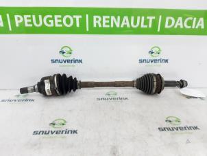 Gebruikte Homokineetas links-voor Toyota Urban Cruiser 1.33 Dual VVT-I 16V 2WD Prijs € 67,50 Margeregeling aangeboden door Snuverink Autodemontage