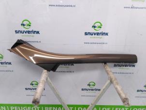 Gebruikte A-stijl Afdekkap links Renault Scénic III (JZ) 1.4 16V TCe 130 Prijs € 59,98 Margeregeling aangeboden door Snuverink Autodemontage