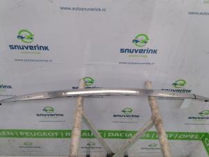 Gebruikte Sierstrip BMW 5 serie Gran Turismo (F07) 530d xDrive 24V Prijs € 50,00 Margeregeling aangeboden door Snuverink Autodemontage