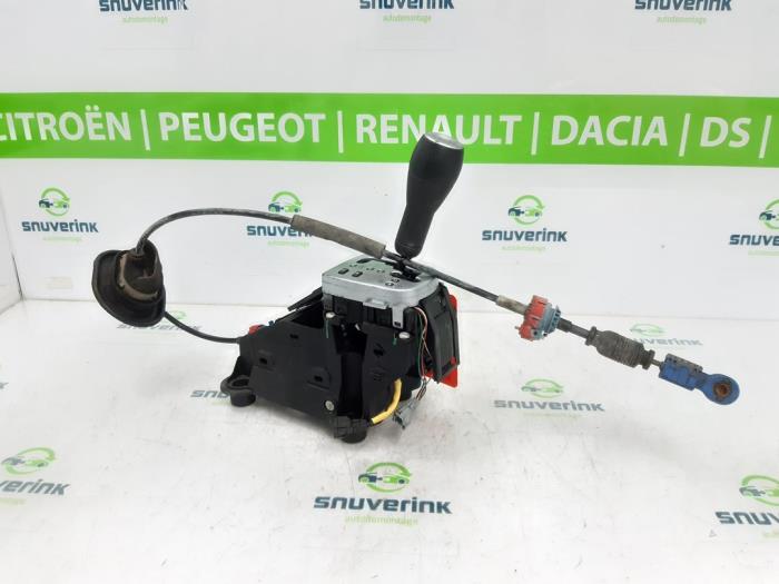 Versnellingspook van een Citroën C3 (FC/FL/FT) 1.4 2004