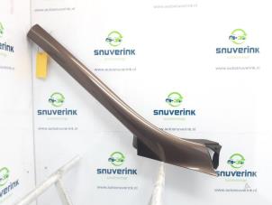 Gebruikte A-stijl Afdekkap rechts Renault Scénic III (JZ) 2.0 16V CVT Prijs € 59,98 Margeregeling aangeboden door Snuverink Autodemontage