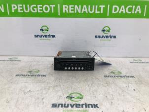 Gebruikte Radio Peugeot 207/207+ (WA/WC/WM) 1.6 16V GT THP Prijs € 62,99 Margeregeling aangeboden door Snuverink Autodemontage