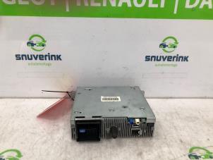 Begagnade Radio Citroen DS5 (KD/KF) 2.0 165 HYbrid4 16V Pris € 295,00 Marginaltabell erbjuds av Snuverink Autodemontage