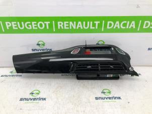 Gebruikte Dashboard deel Citroen C3 (SC) 1.6 HDi 92 Prijs € 80,00 Margeregeling aangeboden door Snuverink Autodemontage
