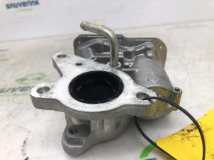 Begagnade EGR-ventil Renault Master III (MA/MB/MC/MD/MH/MF/MG/MH) 2.3 dCi 150 16V Pris € 114,95 Inklusive moms erbjuds av Snuverink Autodemontage