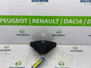 Używane Poduszka powietrzna lewa (kierownica) Peugeot 107 1.0 12V Cena € 81,68 Z VAT oferowane przez Snuverink Autodemontage