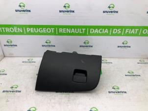Gebruikte Dashboardkastje Opel Crossland (X) 1.2 Turbo 12V Prijs € 44,98 Margeregeling aangeboden door Snuverink Autodemontage