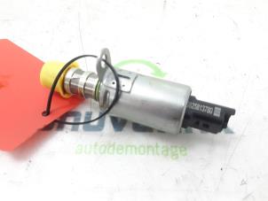 Używane Regulacja walka rozrzadu DS Automobiles DS 7 1.6 16V E-Tense 225 Cena € 38,12 Z VAT oferowane przez Snuverink Autodemontage