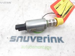 Używane Regulacja walka rozrzadu DS Automobiles DS 7 1.6 16V E-Tense 225 Cena € 38,12 Z VAT oferowane przez Snuverink Autodemontage