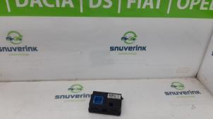 Begagnade Klimatmodul Peugeot 308 SW (L4/L9/LC/LJ/LR) 1.6 BlueHDi 120 Pris € 45,00 Marginaltabell erbjuds av Snuverink Autodemontage