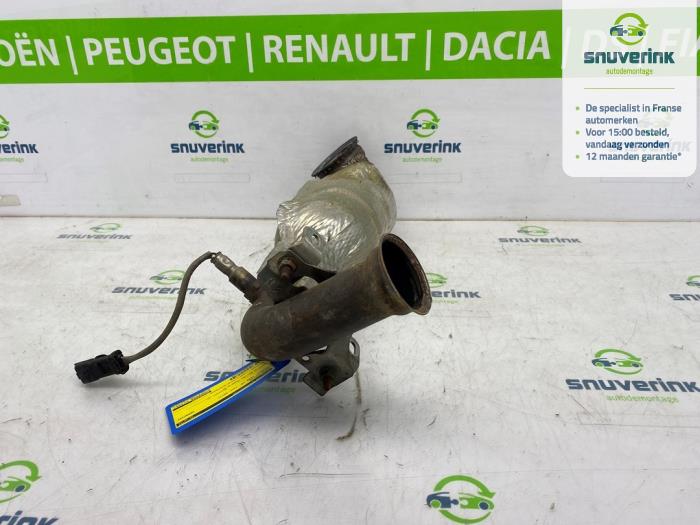 Katalytisk avgasrenare från en Peugeot 3008 II (M4/MC/MJ/MR) 1.2 12V e-THP PureTech 130 2017