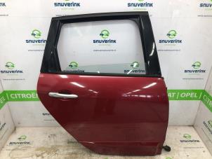 Gebruikte Portier 4Deurs rechts-achter Renault Scénic III (JZ) 1.4 16V TCe 130 Prijs € 324,99 Margeregeling aangeboden door Snuverink Autodemontage