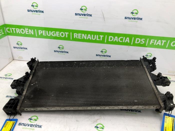 Radiateur van een Peugeot Boxer (U9) 2.2 HDi 110 Euro 5 2016