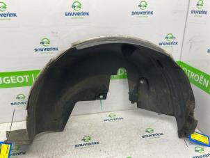 Begagnade Isolering, hjulhus Peugeot 2008 (CU) 1.2 12V e-THP PureTech 130 Pris € 35,00 Marginaltabell erbjuds av Snuverink Autodemontage