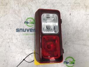 Gebruikte Mistachterlicht Renault Trafic (1FL/2FL/3FL/4FL) 1.6 dCi 125 Twin Turbo Prijs € 43,56 Inclusief btw aangeboden door Snuverink Autodemontage