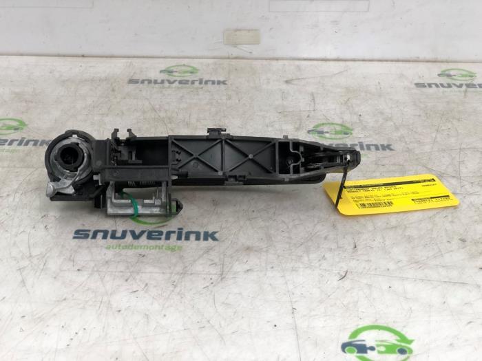 Portiergreep 2Deurs rechts van een Renault Trafic (1FL/2FL/3FL/4FL) 1.6 dCi 125 Twin Turbo 2017