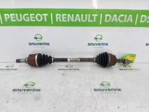 Begagnade Drivaxel, vänster fram Opel Corsa F (UB/UH/UP) 1.2 12V 75 Pris € 181,49 Inklusive moms erbjuds av Snuverink Autodemontage