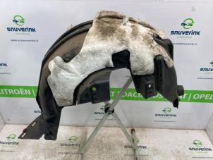 Begagnade Isolering, hjulhus Peugeot 2008 (UD/UK/UR/US/UX) 1.2 VTi 12V PureTech 130 Pris € 60,50 Inklusive moms erbjuds av Snuverink Autodemontage