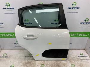 Używane Drzwi prawe tylne wersja 4-drzwiowa Citroen C3 (SX/SW) 1.2 12V e-THP PureTech 110 Cena € 449,99 Procedura marży oferowane przez Snuverink Autodemontage