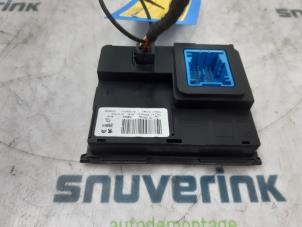 Begagnade Klimatmodul Peugeot 3008 II (M4/MC/MJ/MR) 1.2 12V e-THP PureTech 130 Pris € 39,98 Marginaltabell erbjuds av Snuverink Autodemontage