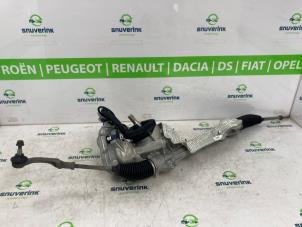 Gebruikte Stuurhuis Peugeot 2008 (UD/UK/UR/US/UX) 1.2 VTi 12V PureTech 130 Prijs € 340,00 Margeregeling aangeboden door Snuverink Autodemontage