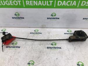 Begagnade Lyftmekanism, reservhjul Citroen C4 Picasso (3D/3E) 1.6 e-HDi 115 Pris € 81,00 Marginaltabell erbjuds av Snuverink Autodemontage