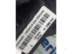 Begagnade Kopplingspedal Peugeot Partner (EF/EU) 1.5 BlueHDi 75 Pris € 96,80 Inklusive moms erbjuds av Snuverink Autodemontage