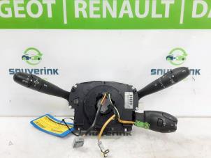 Gebruikte Combischakelaar Stuurkolom Peugeot 207/207+ (WA/WC/WM) 1.6 16V Prijs € 67,50 Margeregeling aangeboden door Snuverink Autodemontage