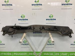 Gebruikte Paravent Citroen C4 Berline (BA/BB/BC) 1.2 PureTech 100 12V Prijs € 90,75 Inclusief btw aangeboden door Snuverink Autodemontage