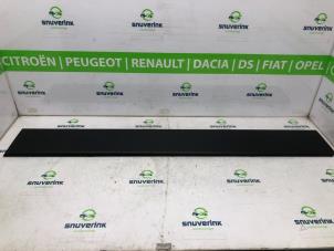 Gebruikte Sierlijst Fiat Ducato (250) 2.2 D 140 Multijet 3 Prijs € 78,65 Inclusief btw aangeboden door Snuverink Autodemontage