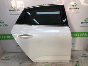 Begagnade Bakdörr, 4-dörrars, höger Renault Talisman (RFDL) 1.6 Energy TCe 150 EDC Pris € 450,00 Marginaltabell erbjuds av Snuverink Autodemontage