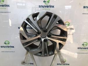 Gebruikte Velg Citroen C4 Picasso (3D/3E) 1.2 12V PureTech 130 Prijs € 95,00 Margeregeling aangeboden door Snuverink Autodemontage