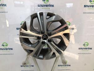Gebruikte Velg Citroen C4 Picasso (3D/3E) 1.2 12V PureTech 130 Prijs € 95,00 Margeregeling aangeboden door Snuverink Autodemontage