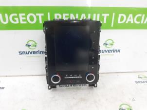 Gebruikte Display Interieur Renault Talisman (RFDL) 1.6 Energy TCe 150 EDC Prijs € 375,00 Margeregeling aangeboden door Snuverink Autodemontage