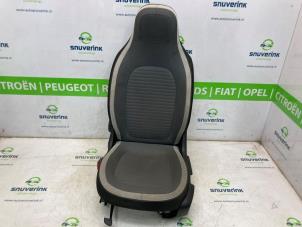 Gebruikte Stoel links Renault Twingo III (AH) 1.0 SCe 70 12V Prijs € 150,00 Margeregeling aangeboden door Snuverink Autodemontage