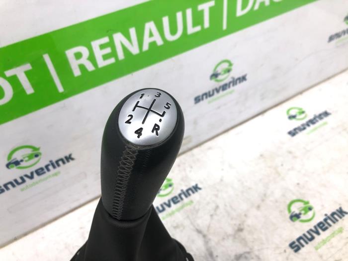 Växelspak från en Renault Twingo III (AH) 1.0 SCe 70 12V 2017