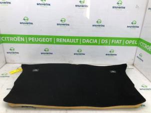 Gebruikte Kofferbak Mat Renault Twingo Prijs € 65,00 Margeregeling aangeboden door Snuverink Autodemontage